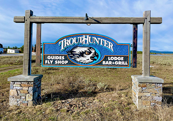Trouthunter Lodge & Grill Pic 2